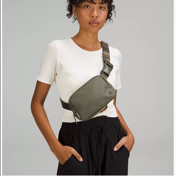 lululemon athletica | Bags | Lululemon Belt Bag In Carob Brown | Poshmark